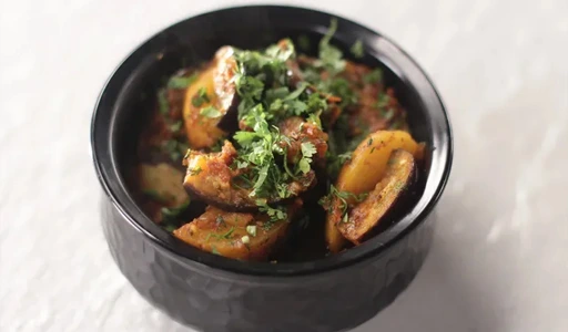 Aloo Bangan 